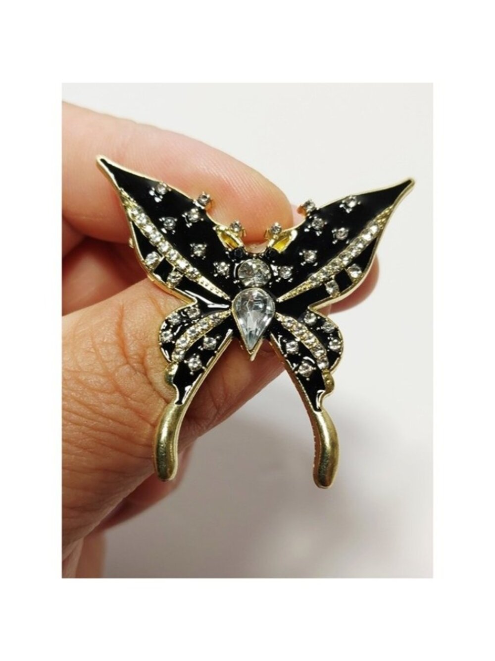 Stunning Butterfly Crystal Pin Fashion Brooch in Black and Gold - Picture 2 of 5